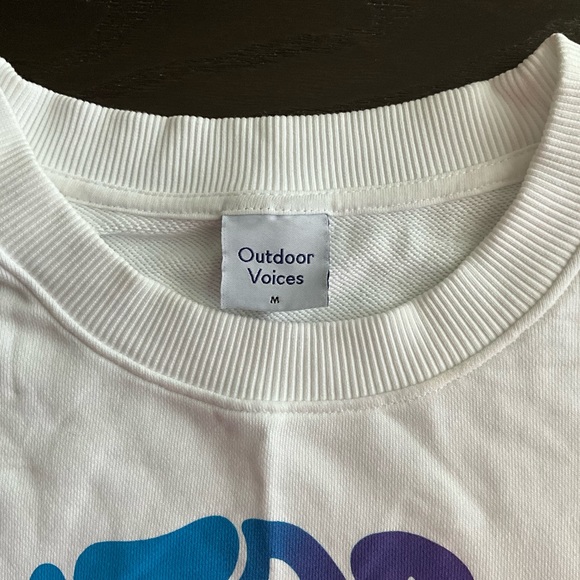 OV Outdoors Limited-Edition Graphic Sweatshirt White Size Medium - Picture 4 of 4